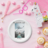 He asked she said yes engagement photo name stylis ペーパープレート (パーティー)