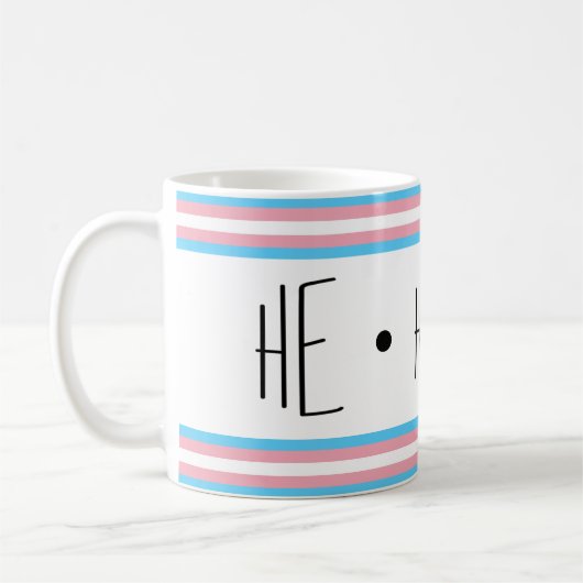 He/Him/His 代名詞 トランスジェンダー コーヒーマグ コーヒーマグカップ (左)