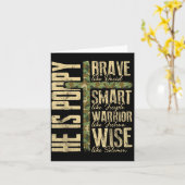 He Is Ppy Camo Religious Father's Day Christian Da カード (黄色い花)