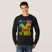He Or She Granddaddy To Bee Gender Reveal Tシャツ (正面フル)