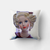 Head Vase Attitude Doll大きい毛の女性 クッション (裏面)