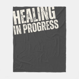 Healing In Progress | ケアパッケージ チャコールホワイト フリースブランケット