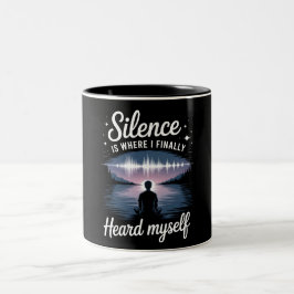 Hear Yourself - 超現実的な湖畔の反射マグカップ ツートーンマグカップ