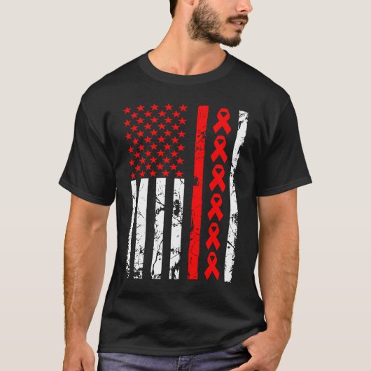 Heart Disease Awareness Red Ribbon American Flag U Tシャツ (正面)
