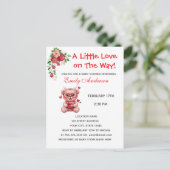 Heart Glasses Teddy Bear Pink Baby Shower Invite ポストカード (スタンド正面)