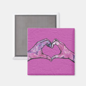 Heart Hands on Pink Lace Background マグネット (正面/裏面)