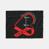 Heart Health Heart Disease Awareness Chd Heartbeat フリースブランケット (正面(横))