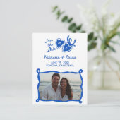 Heart Locket Custom Photo Initials Save the Date ポストカード (スタンド正面)