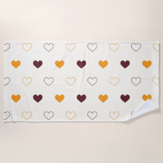 Heart Pattern with Orange & Brown Hearts ビーチタオル