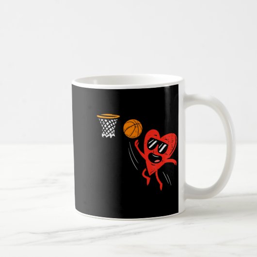 Heart Playing Basketball Cute Valentines Day Srts コーヒーマグカップ (右)