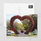 Heart-Shaped Flower Topiary ポストカード (正面/裏面)