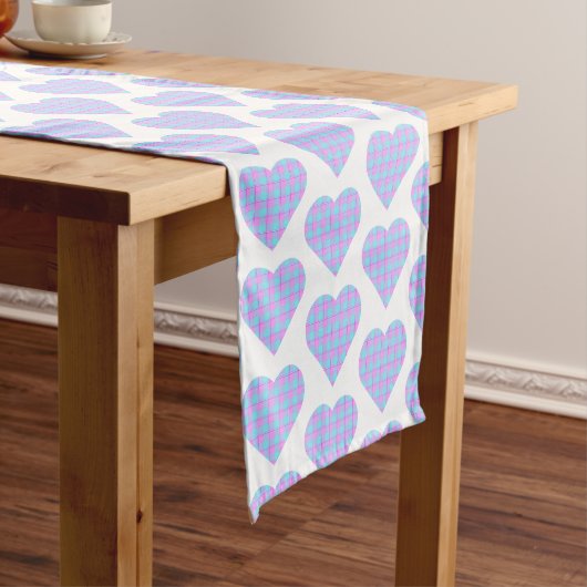 Heart Shaped Plaid Pink Blue Pastel Table Runner ショートテーブルランナー (インサイチュ)