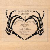 Heart Shaped Skeleton Hands Creepy Goth Wedding アクリル招待状 (正面)