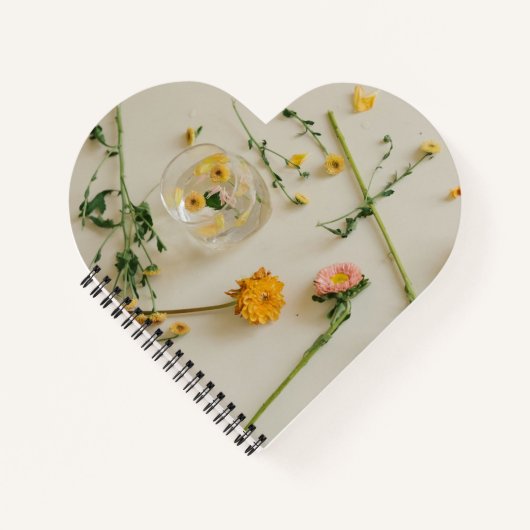Heart Shaped Spiral Bound Notebook ノートブック (正面)