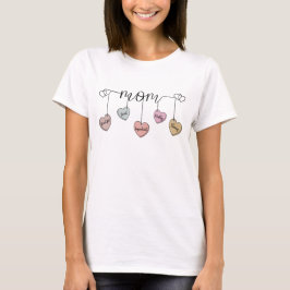 Heartfelt Mom Heart Charm: Mother's Day & Birthday Tシャツ
