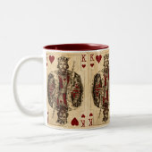 Heartsヴィンテージ王のトランプのコラージュ ツートーンマグカップ (左)