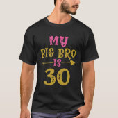 Hearts 30th Bday For Big Brother From Sister Broth Tシャツ (正面)