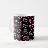 Hearts Seamless Pattern on Black Background コーヒーマグカップ (正面左)