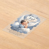 Heaven Sent Angel Baby In Clouds Baby Shower アクリル招待状 (レイダウン)