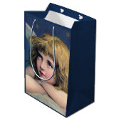 Heavenly angel daydreaming on a cloud in the sky ミディアムペーパーバッグ (裏面アングル)