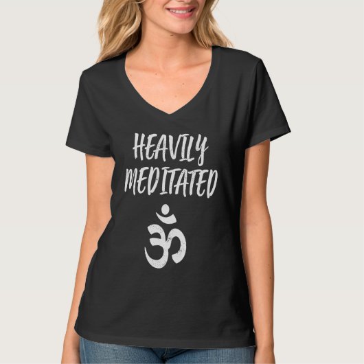 Heavily Om Symbol Meditation Tシャツ (正面)