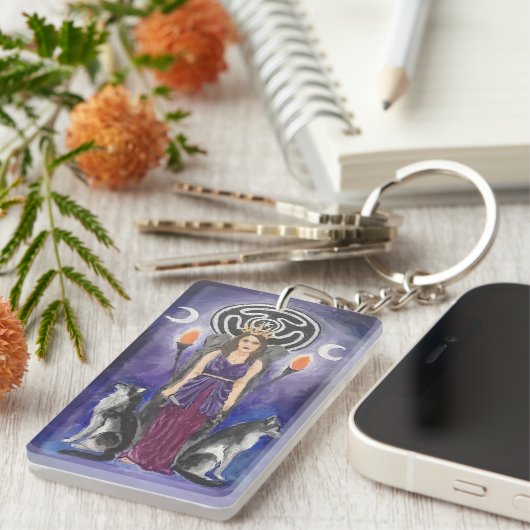 Hecate Keychain キーホルダー (正面右)