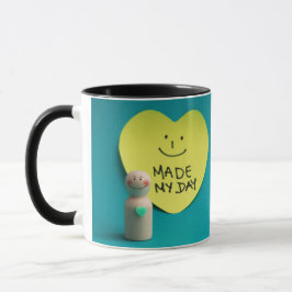 Hecho el día マグカップ