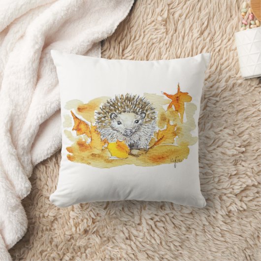 Hedgehog In Fall Leaves クッション (ブランケット)