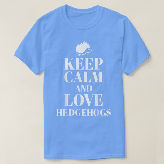 Hedgehog spines ball curling up autumn leaves pile tシャツ (デザイン正面)