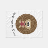 Hedgehugsおよびキスのハリネズミ フリースブランケット (正面(横))