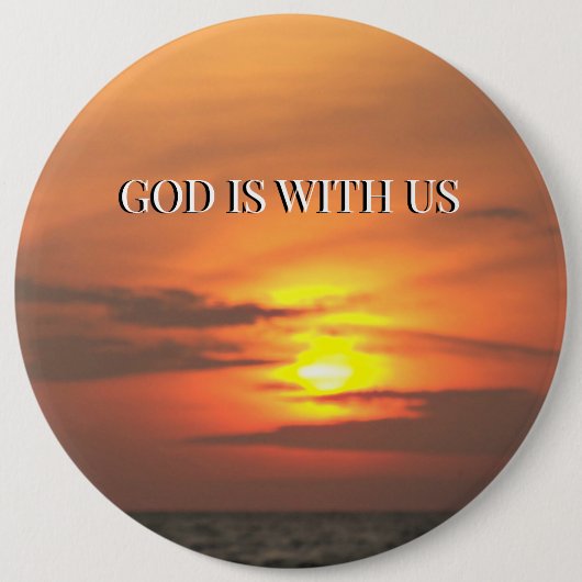 Held in His Peace 缶バッジ (正面)