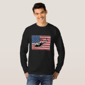 Helicopter pilot for men gift american flag patrio tシャツ (正面フル)