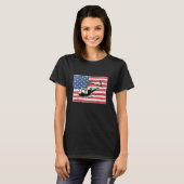 Helicopter pilot for men gift american flag patrio tシャツ (正面フル)