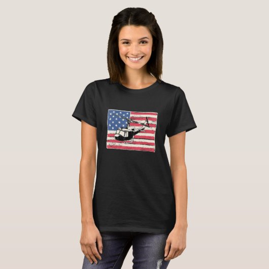 Helicopter pilot for men gift american flag patrio tシャツ (正面フル)