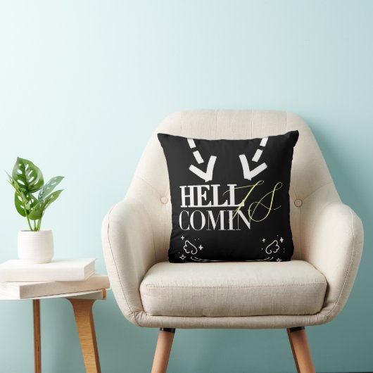 Hell Is Comin クッション (椅子)