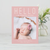 HELLOシンプル数々のピンクモダンフォト誕生 案内状 (スタンド正面)
