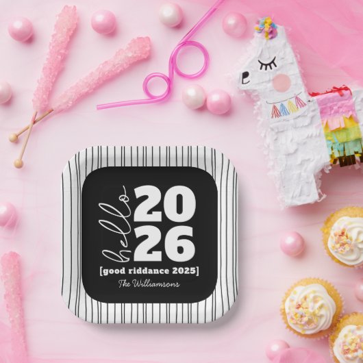 Hello新年はっきりした白黒カスタム年名 ペーパープレート (パーティー)