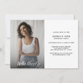 Hello モダンエレガント Thirty誕生日写真 招待状 (正面)