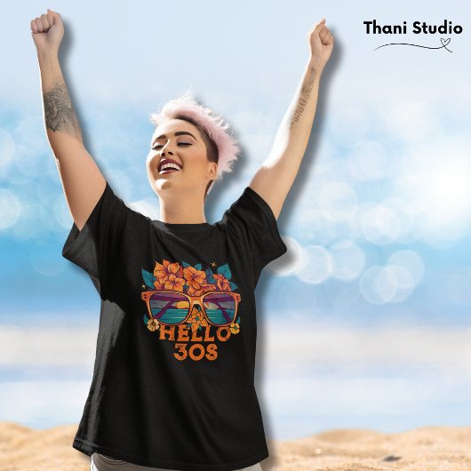 Hello 30sトロピカルヴィンテージレトロ夏誕生日 tシャツ