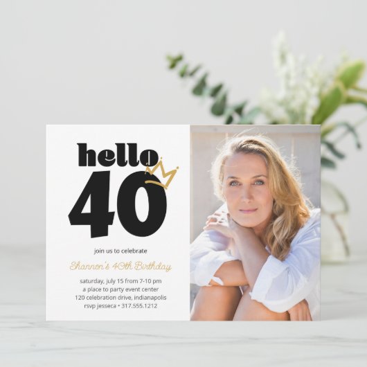 Hello 40マイルストン誕生日クラウンカスタム写真 招待状 (スタンド正面)
