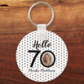 Hello 70白黒ドット写真&名前誕生日 キーホルダー (正面)