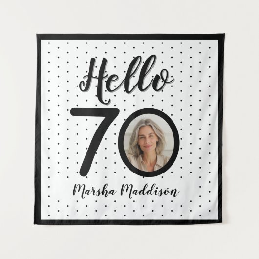 Hello 70白黒ドット写真&名前誕生日 タペストリー (正面)