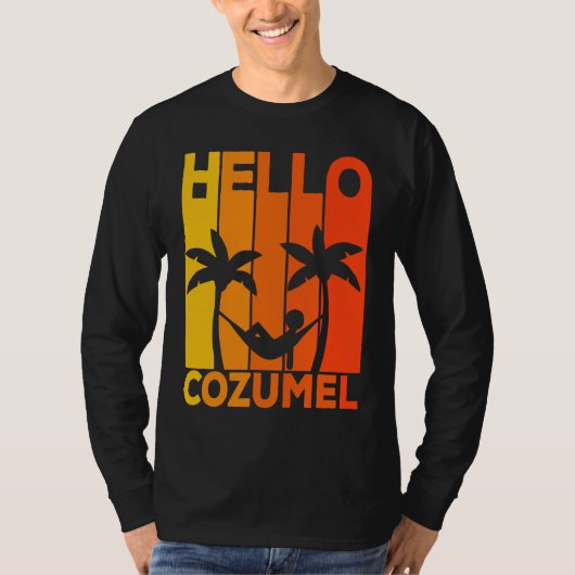 Hello Cozumel Island Vacation Sunset Tシャツ (正面)