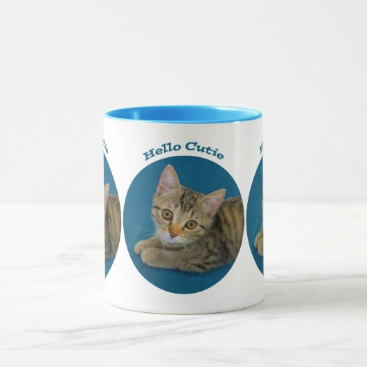 Hello cutie - cute kitten マグカップ (中央)