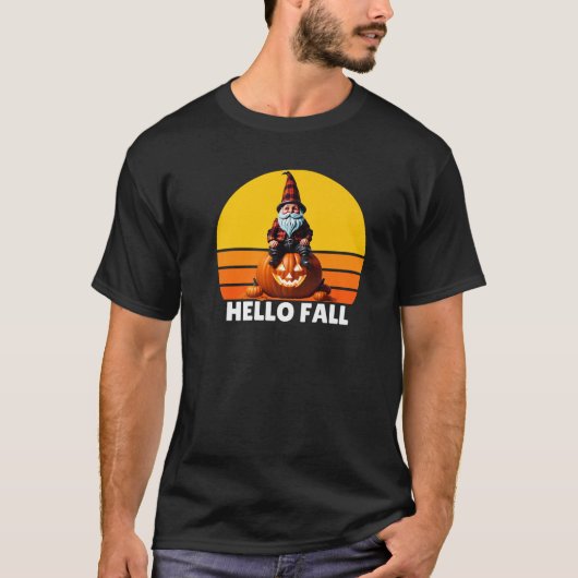 Hello Fall Pumpkin Plaid Truck Gnomes For Hallowee Tシャツ (正面)