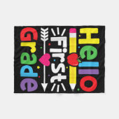 Hello First Grade 1年生新学期先生 フリースブランケット (正面(横))