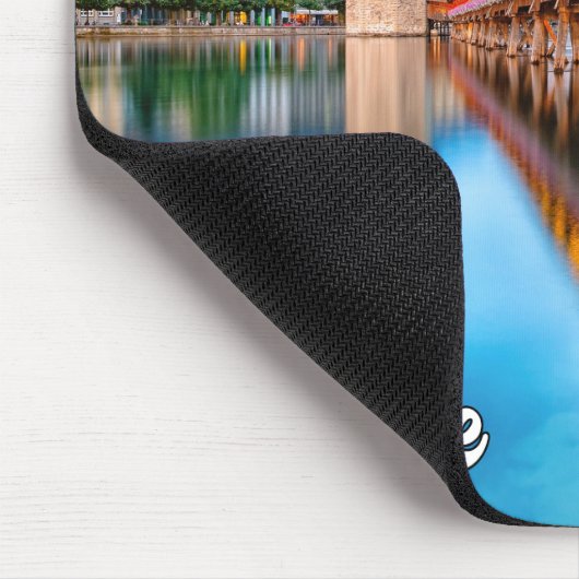 Hello From Lucerne, Switzerland マウスパッド (コーナー)