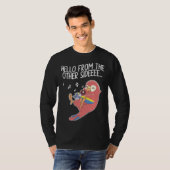 Hello From The Other Side Parrots Bird Scarlet Mac Tシャツ (正面フル)