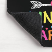 Hello Kindergarten Team Kinder Byck To School Teac マウスパッド (コーナー)