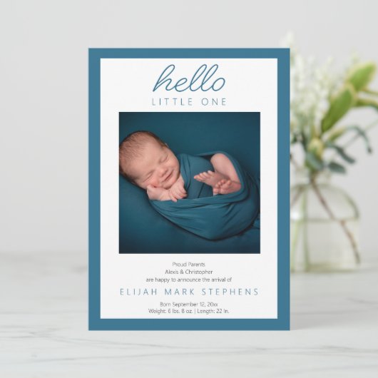 Hello Little One - 2フォト男の赤ちゃんブルー誕生 案内状 (スタンド正面)